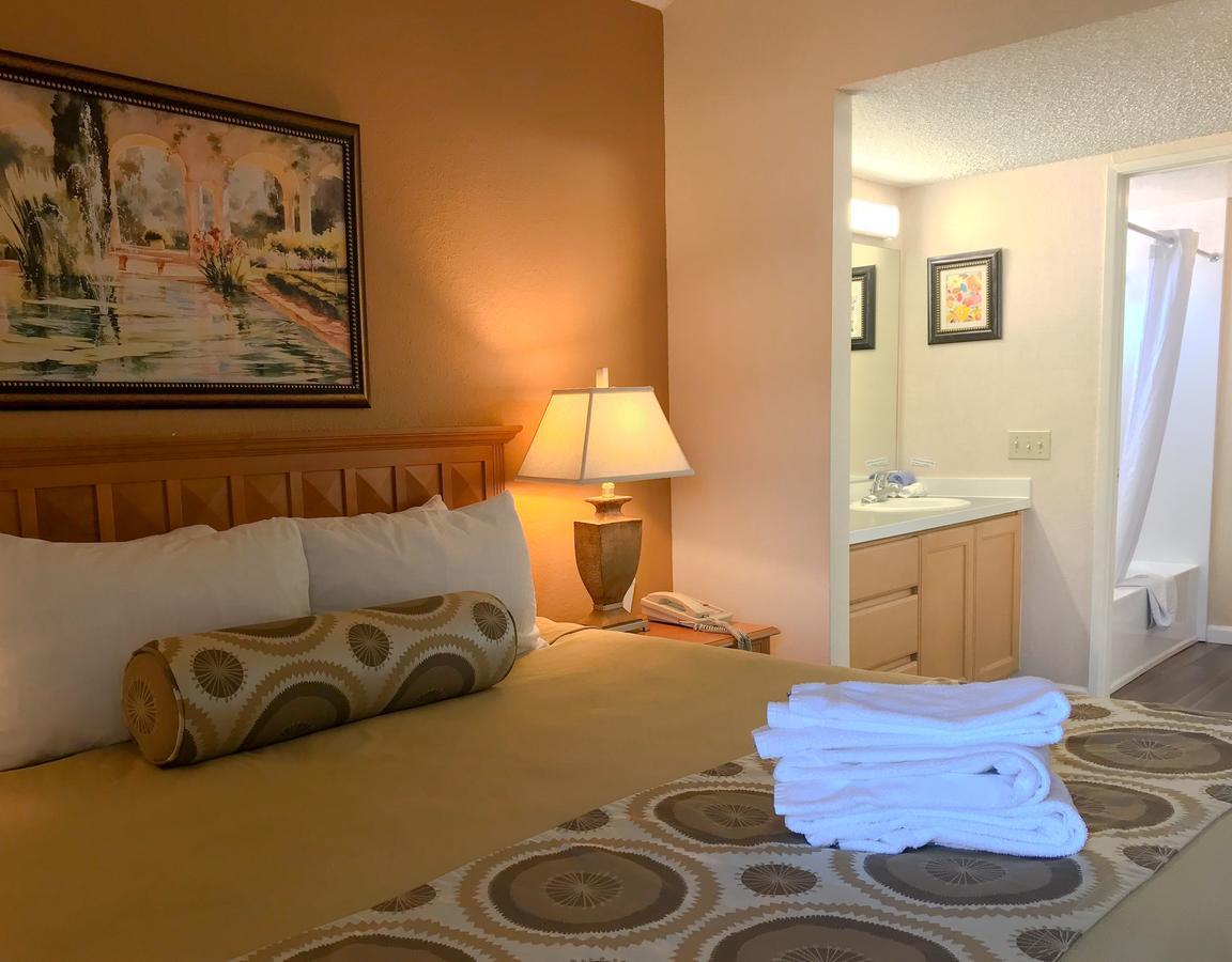 The Oasis Resort パーム・スプリングス エクステリア 写真