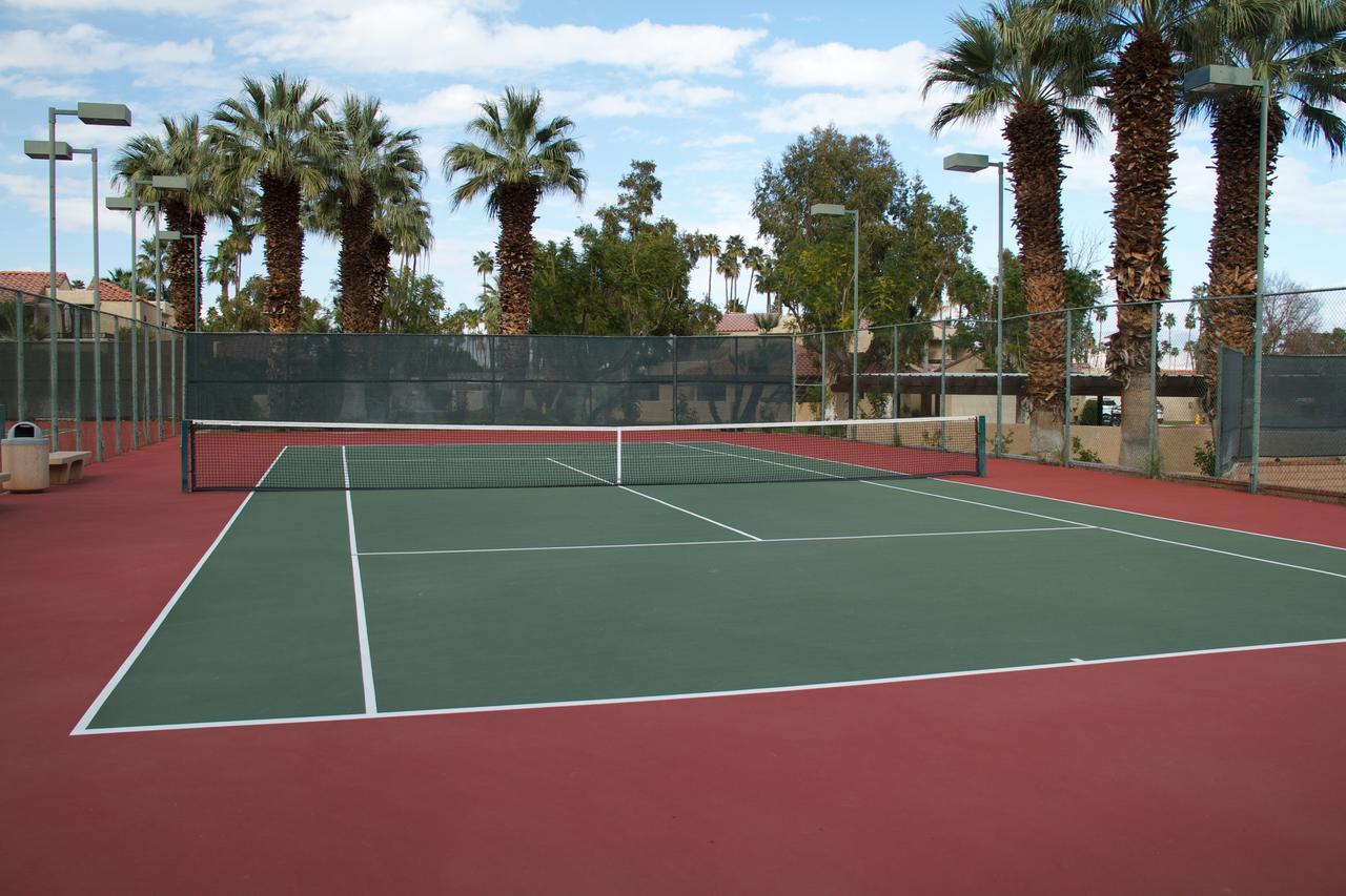 The Oasis Resort パーム・スプリングス エクステリア 写真